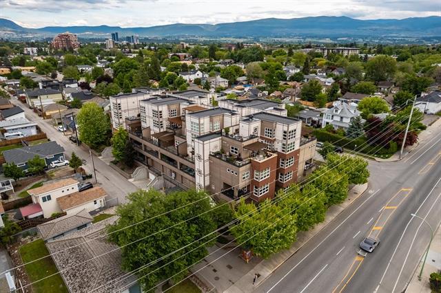 Aerial photograph of Martin Lofts in Downtown Kelowna BC